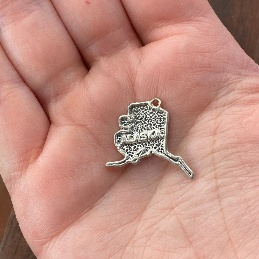 Vintage 925 Sterling Silver "Alaska" State Map Pendant Charm